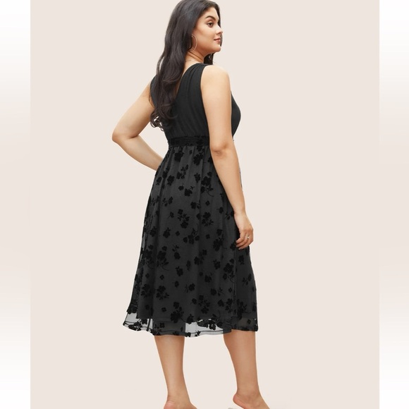 BloomChic XL Floral Mesh Patchwork Surplice Neck Tank Dress - Picture 2 of 5